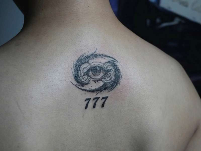 hình xăm bùa trung quốc