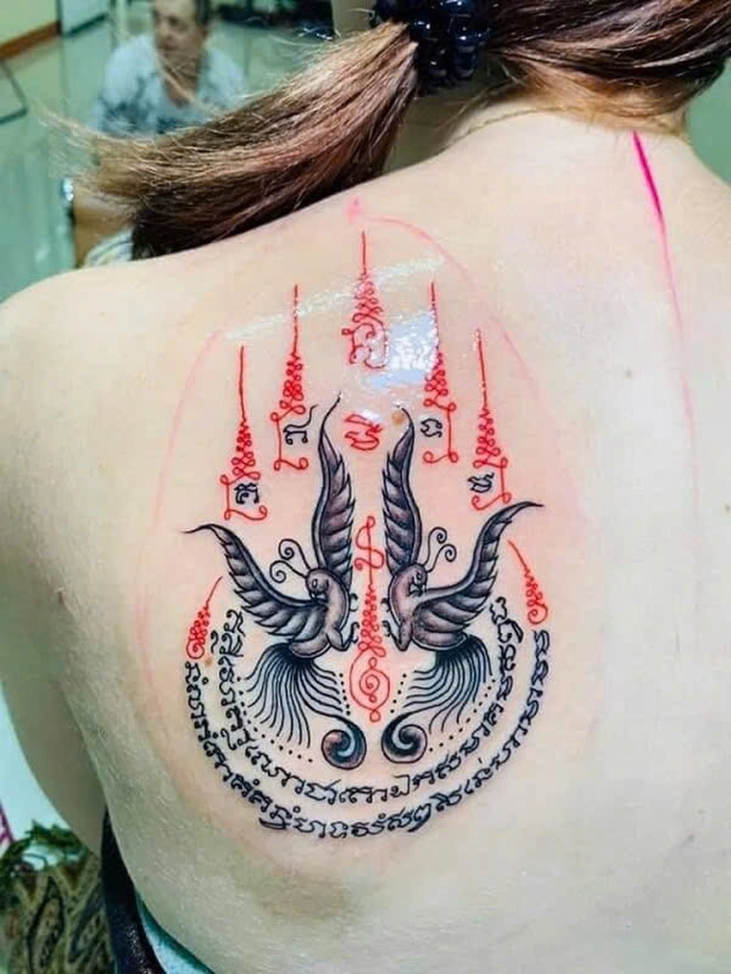 Hình xăm may mắn cho nữ